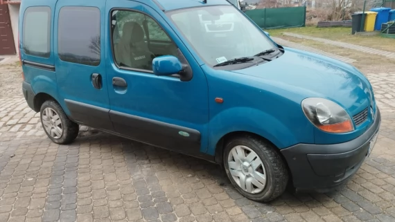 Tczew - Renault Kangoo r. 2004