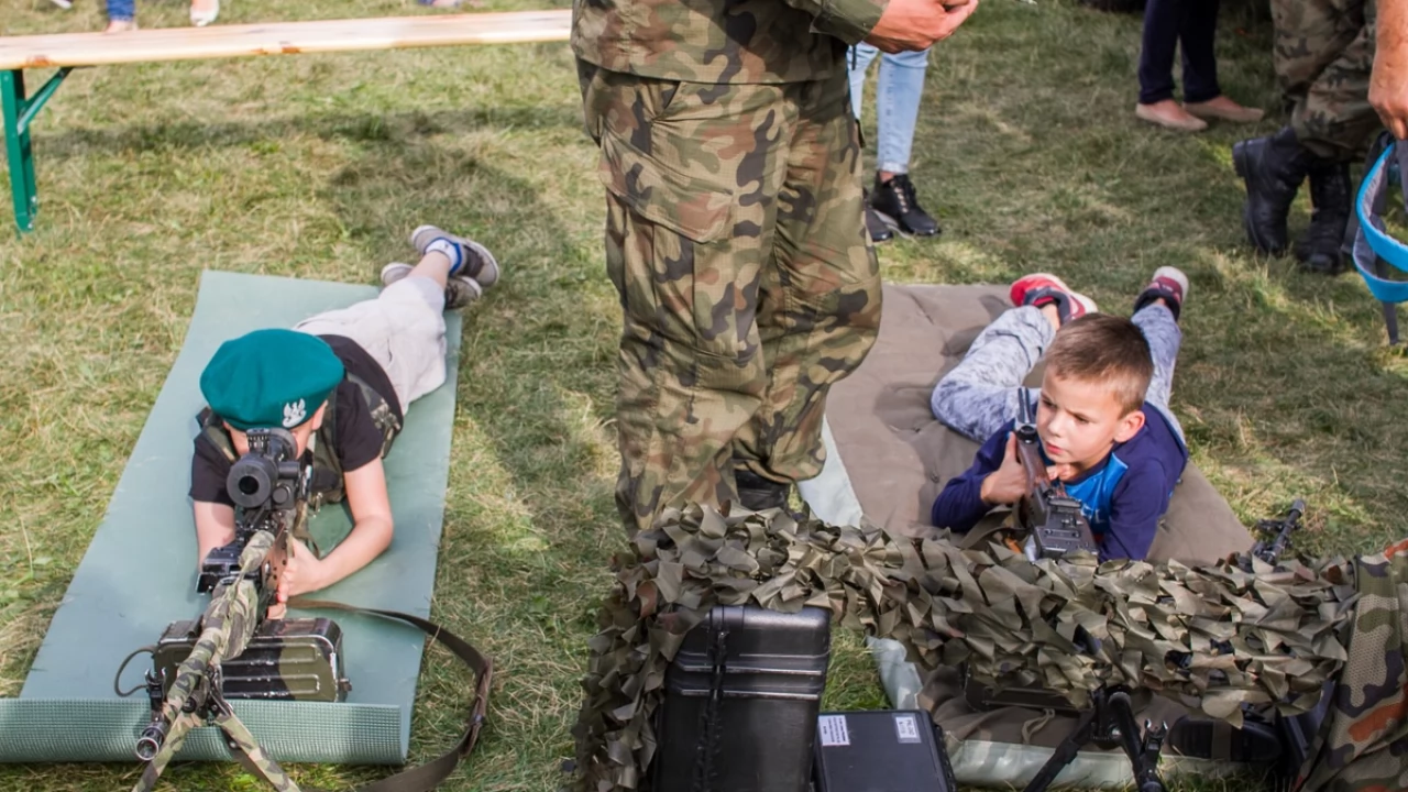Tczew - Piknik historyczno - militarny na bulwarze