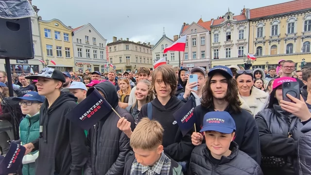 Tczew - Sławomir Mentzen w Tczewie "Klasa polityczna nam nie wyszła"