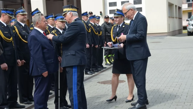 Tczew - Dzień Strażaka w Tczewie. Podziękowania za oddaną służbę
