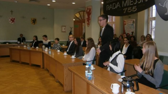 Tczew - Młodzi i zdolni wyróżnieni. Ratusz przyznał nagrody dla uczniów i studentów