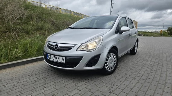 Tczew - Opel Corsa D Lift 2012 benzyna 101 tys.km z klimat