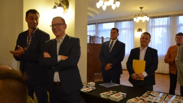 Tczew - Porozumienie na Plus zaprezentowało program i listy wyborcze