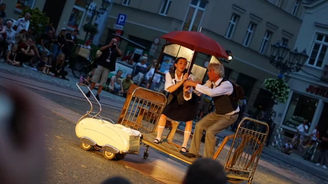Tczew - Plac Hallera zamienił się w teatr