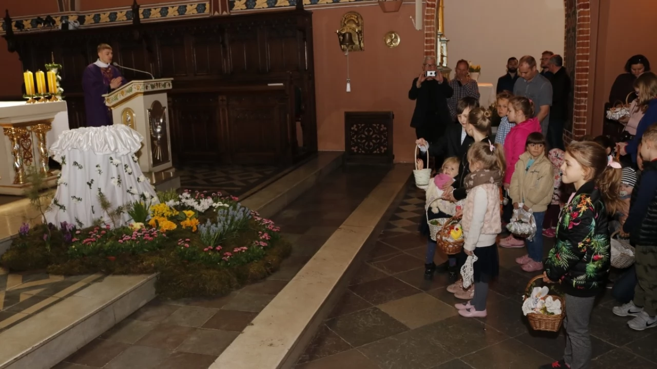 Tczew - Święcenie pokarmów w tczewskich kościołach
