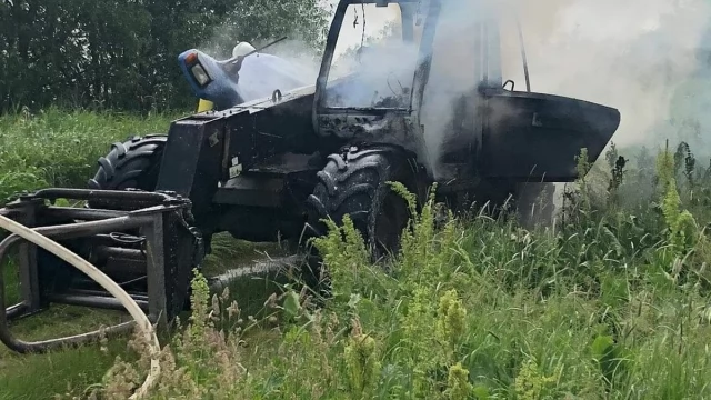 Tczew - Małe Walichnowy. Pożar ładowarki teleskopowej