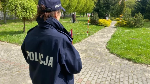 Tczew - Sprawdzali wiedzę ze znajomości zasad ruchu drogowego