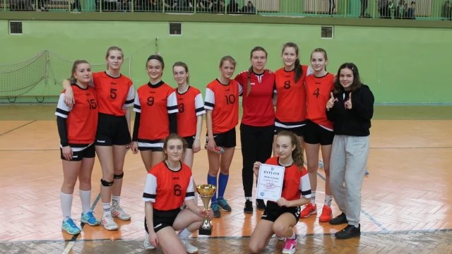Tczew - Powiatowe Igrzyska Młodzieży Szkolnej w Piłce Ręcznej Dziewcząt i Chłopców