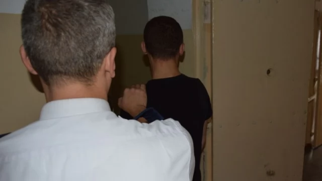 Tczew - W biały dzień napadli na nastolatka i ukradli komórkę