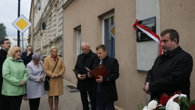 Tczew - Kazimierz Piechowski upamiętniony w setną rocznicę urodzin
