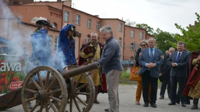 Tczew - Upiekli rekordowy szandar ze 100 kg ziemniaków