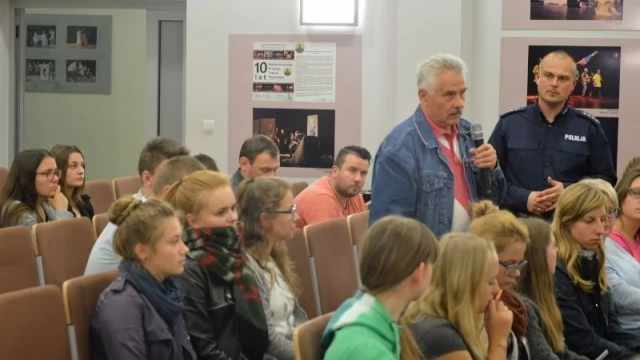 Tczew - Debatowali o bezpieczeństwie w ruchu drogowym