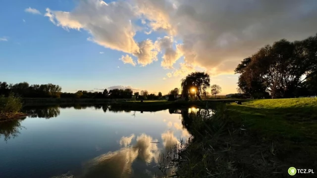 Tczew - Namiot Biesiadny ZENa nad stawem bankietowy