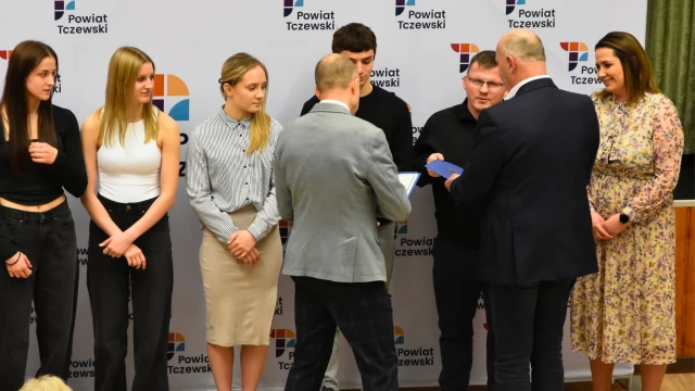 Tczew - Starosta nagrodził działaczy kulturalnych i sportowych