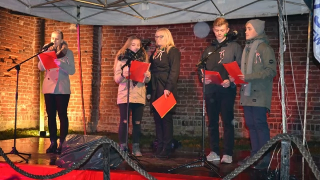 Tczew - Koncert w średniowiecznych ruinach dla uczczenia niepodległości