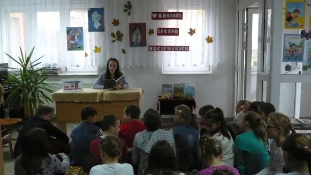 Tczew - Czytelnicy spotkali się z Anną Koprowską-Głowacką