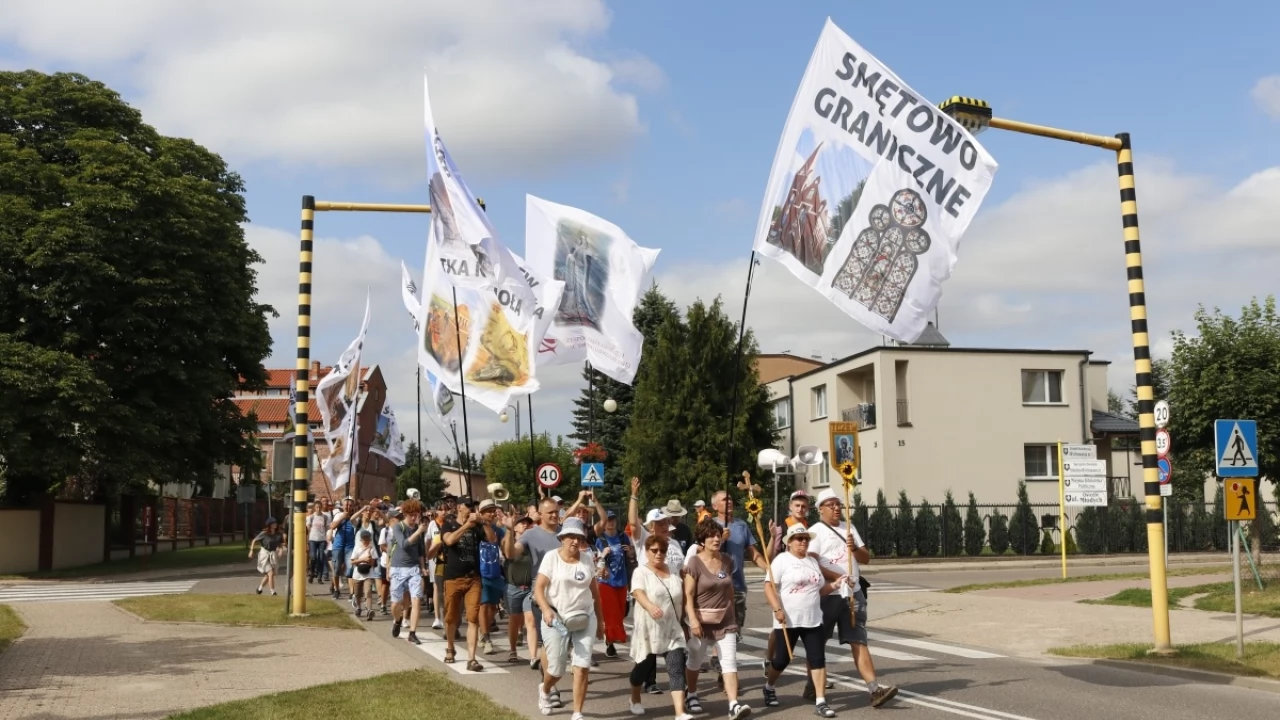 Tczew - Tczewska pielgrzymka wyruszyła na Jasną Górę