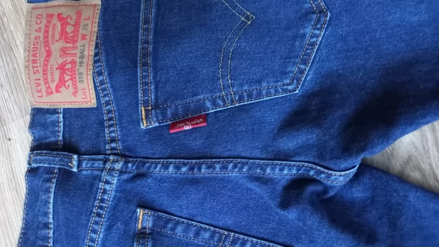 Tczew - spodnie Levi Strauss