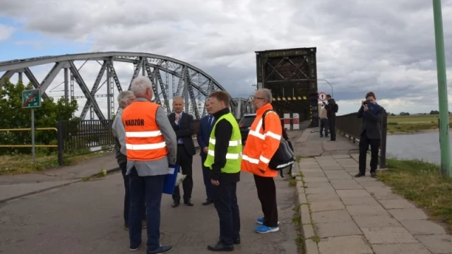 Tczew - Plac budowy przekazany. Koniec z przechodzeniem przez most
