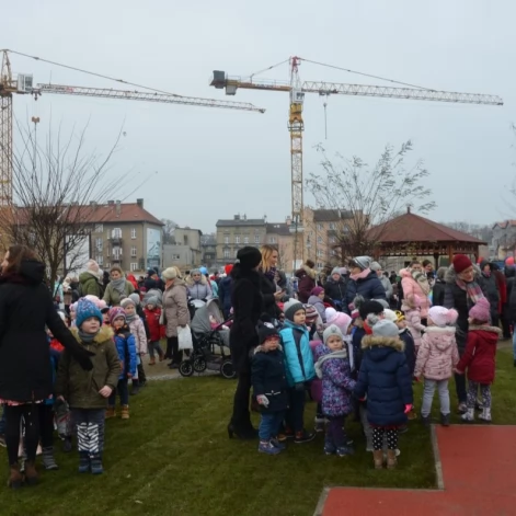 Tczew - Dzieci z Tczewa dostały na Mikołajki plac zabaw