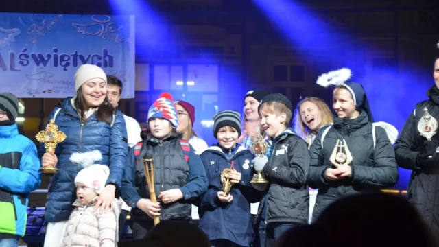 Tczew - Wszyscy Święci spotkali się w Tczewie na balu!