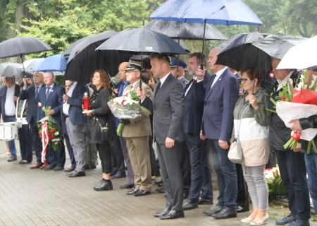 Tczew - Tczewianie upamiętnili ofiary Powstania Warszawskiego
