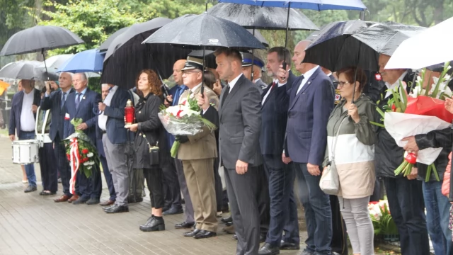 Tczew - Tczewianie upamiętnili ofiary Powstania Warszawskiego