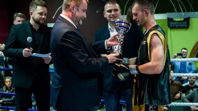 Tczew - "EbroGym Fight Night". Tczewianin pewnie pokonał Białorusina
