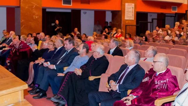 Tczew - Uniwersytet Trzeciego Wieku zainaugurował nowy rok akademicki
