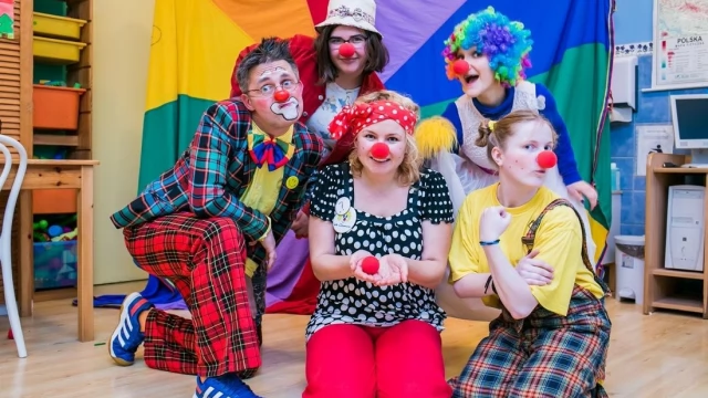 Tczew - Wszystkiego dobrego dla chorego! Fundacja "Dr Clown" zaprasza do wspólnej akcji 