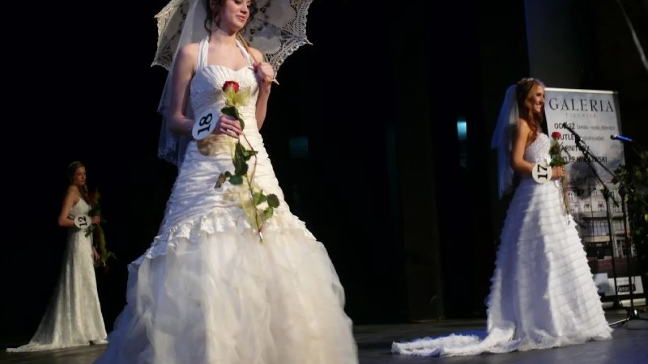 Tczew - Miss Polski Ziemi Kociewskiej 2011 - część 1 z 2