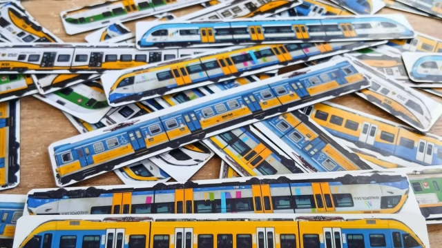 Tczew - Magnesy zestaw IX "EZT Regionalne" na lodówkę 8 sz