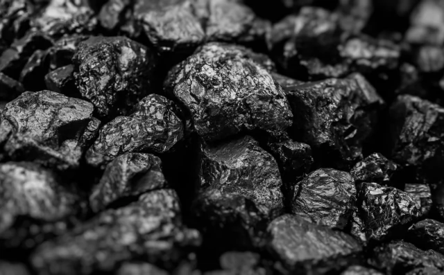 Tczew - 48% Polaków przeciw zakazowi ogrzewania węglem, decyduje ekonomia, a nie smog