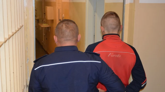 Tczew - Miłośnik słodyczy może trafić za kraty nawet na 10 lat