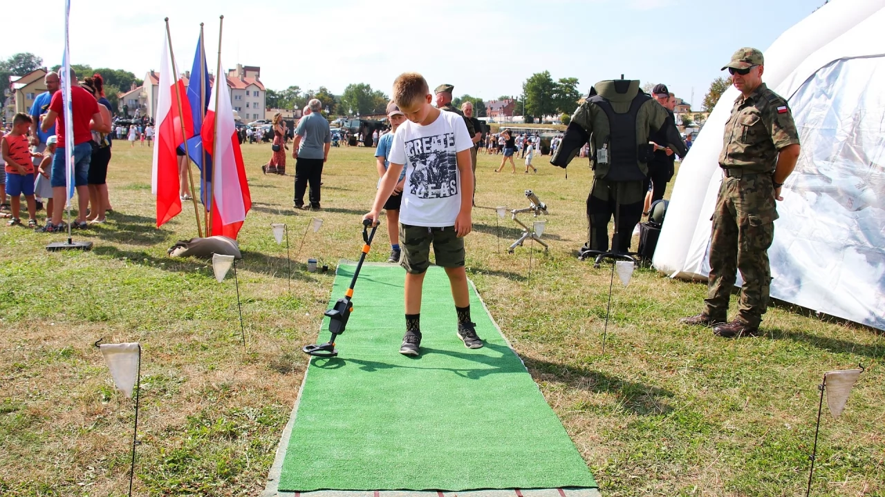 Tczew - Żołnierski piknik z okazji Święta Wojska Polskiego