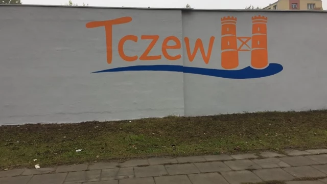 Tczew - Były kibicowskie bazgroły, jest logo miasta