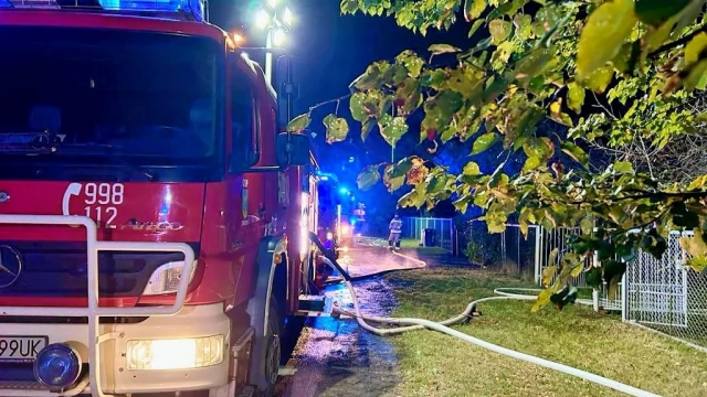Tczew - Nocny pożar domu w Gniewie