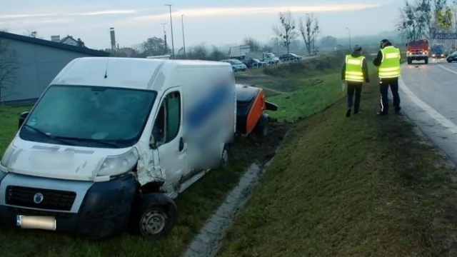 Tczew - Policjanci wyjaśniają okoliczności wypadku w Gniewie