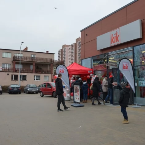 Tczew - Zakończyła się przebudowa minicentrum handlowego na  Suchostrzygach