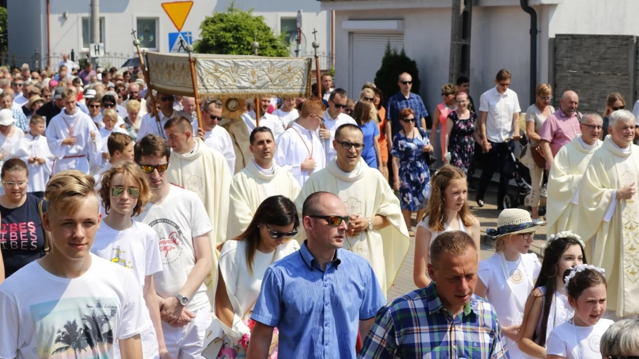 Tczew - Boże Ciało - procesja z Najświętszym Sakramentem