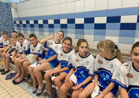 Tczew - Zawody młodziutkich pływaków Szkoły Sportowej w Tczewie "MIKOŁAJ '2023"