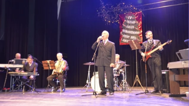 Tczew - Kolędy, pastorałki, świąteczne przedstawienia w sali CKiS