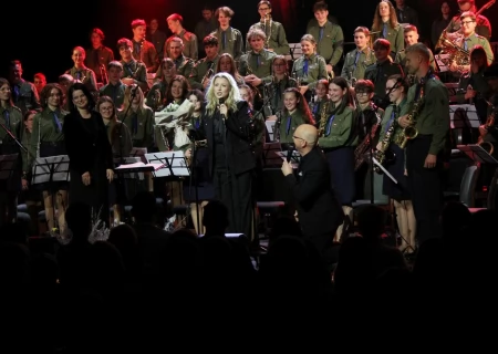 Tczew - Kasia Cerekwicka i Harcerska Orkiestra Dęta rozpoczęli Rok Jubileuszowy CKiS