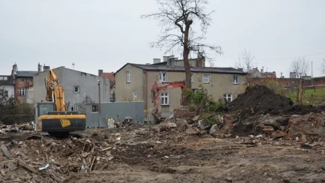 Tczew - Kamienica wyburzona, wiosną rusza budowa nowej