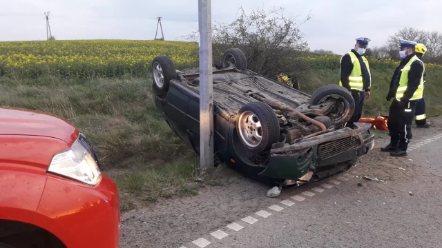 Tczew - Wypadek w Stanisławiu. Dwie osoby poszkodowane