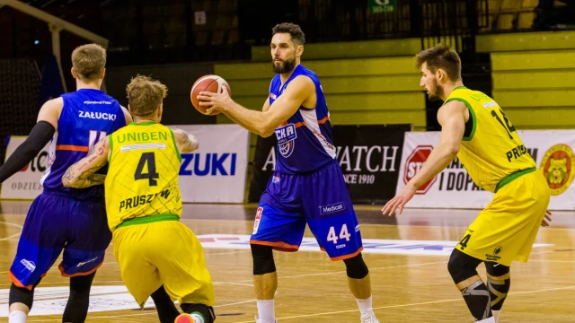 Tczew - DECKA PELPLIN przegrywa w Pruszkowie