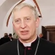 Tczew - Biskup Ryszard Kasyna nałożył na ks. Krzysztofa Charamsę karę suspensy