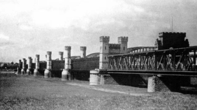 Tczew - Społeczny Komitet Odbudowy Mostu