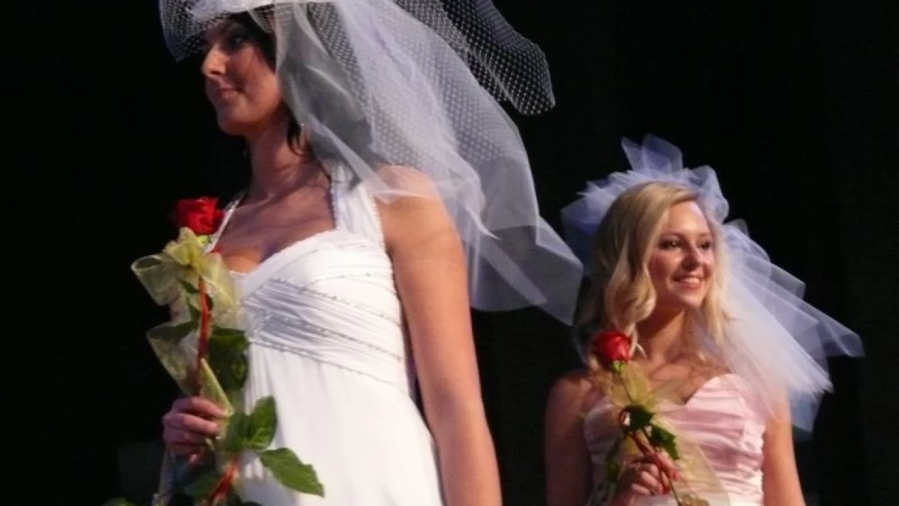 Tczew - Miss Polski Ziemi Kociewskiej 2011 - część 1 z 2
