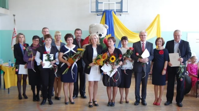 Tczew - Nauczyciele świętowali i odebrali prezydenckie nagrody